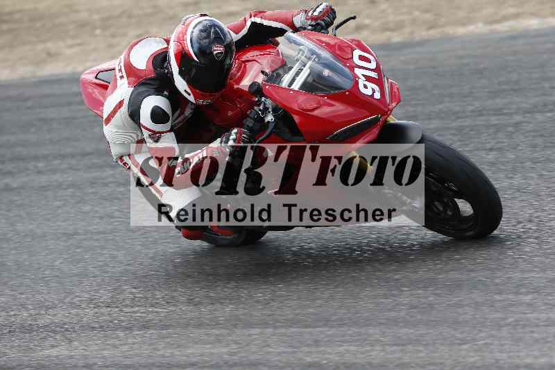 /21 17.06.2026  Ducati Schweiz Track Warmup ADR/Gruppe gruen/910